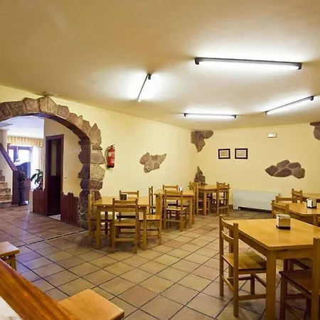 Hospederia Calzadas Hotel 2*