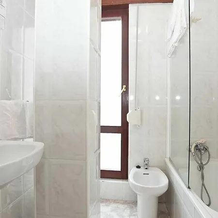 Hospederia Calzadas 2*